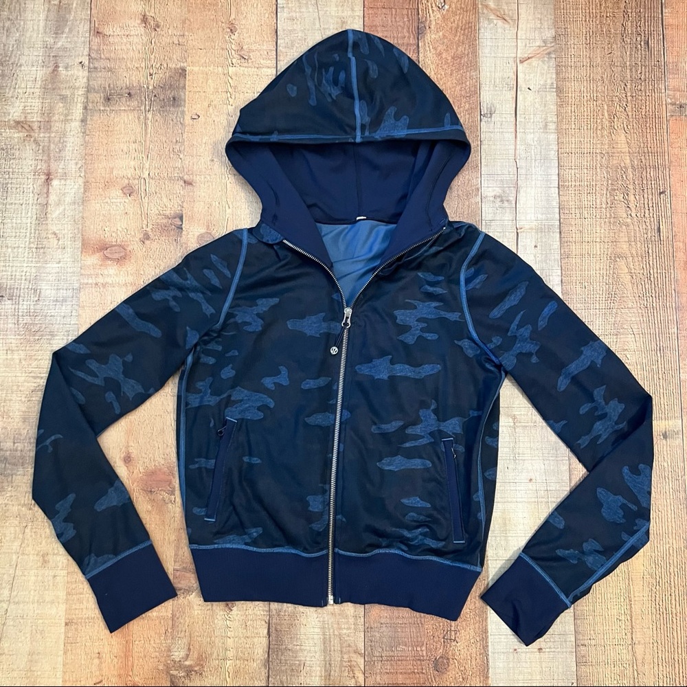 Lululemon Camo Scuba Jacket Hoodie Sz 6